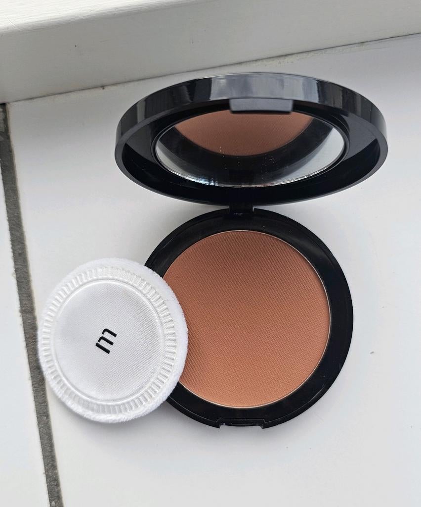 Mineralogie Pressed Bronzer - Terracotta, Ophalen of Verzenden, Nieuw, Bruin, Gehele gezicht