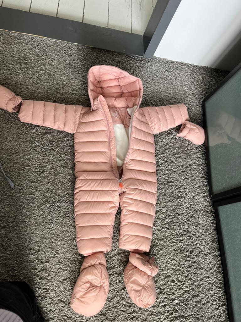 Roze baby skipak met wantjes en slofjes, Kinderen en Baby's, Ophalen of Verzenden, Zo goed als nieuw, Meisje