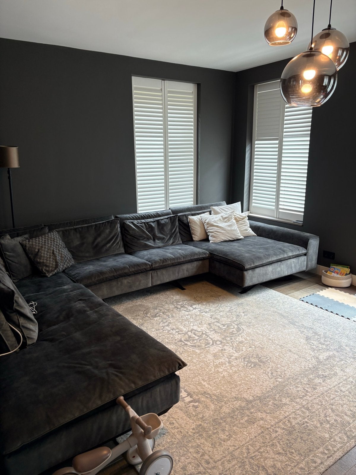 Prachtig vloerkleed - Modern en comfortabel, Ophalen, Zo goed als nieuw, 200 cm of meer, Grijs