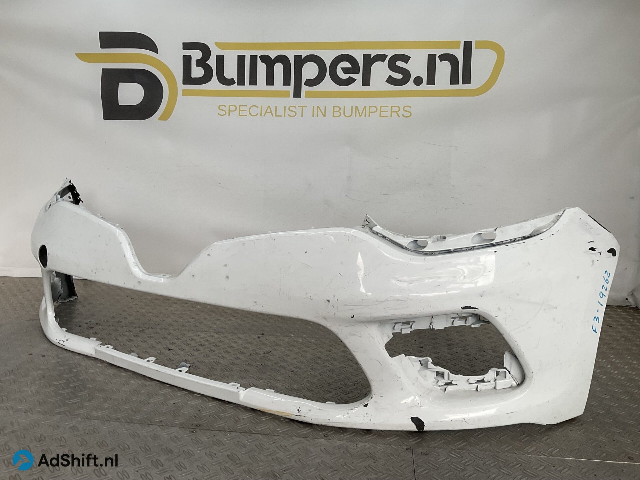 Bumper Renault Clio IV 2012-2019 GT SPORT 620226846R Voorbum, Bumper