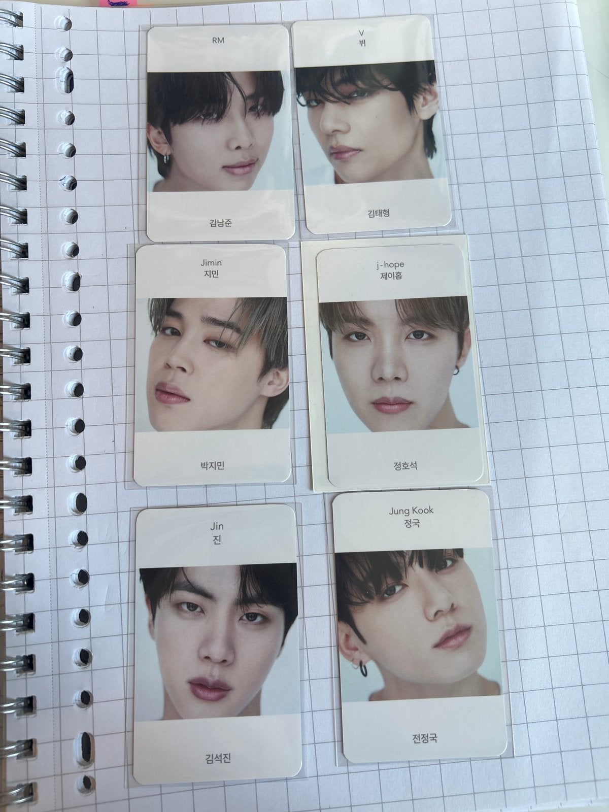 BTS Fotokaarten Set - RM, V, Jimin, J-Hope, Jin, Jung Kook, Verzenden, Zo goed als nieuw, Foto of Kaart