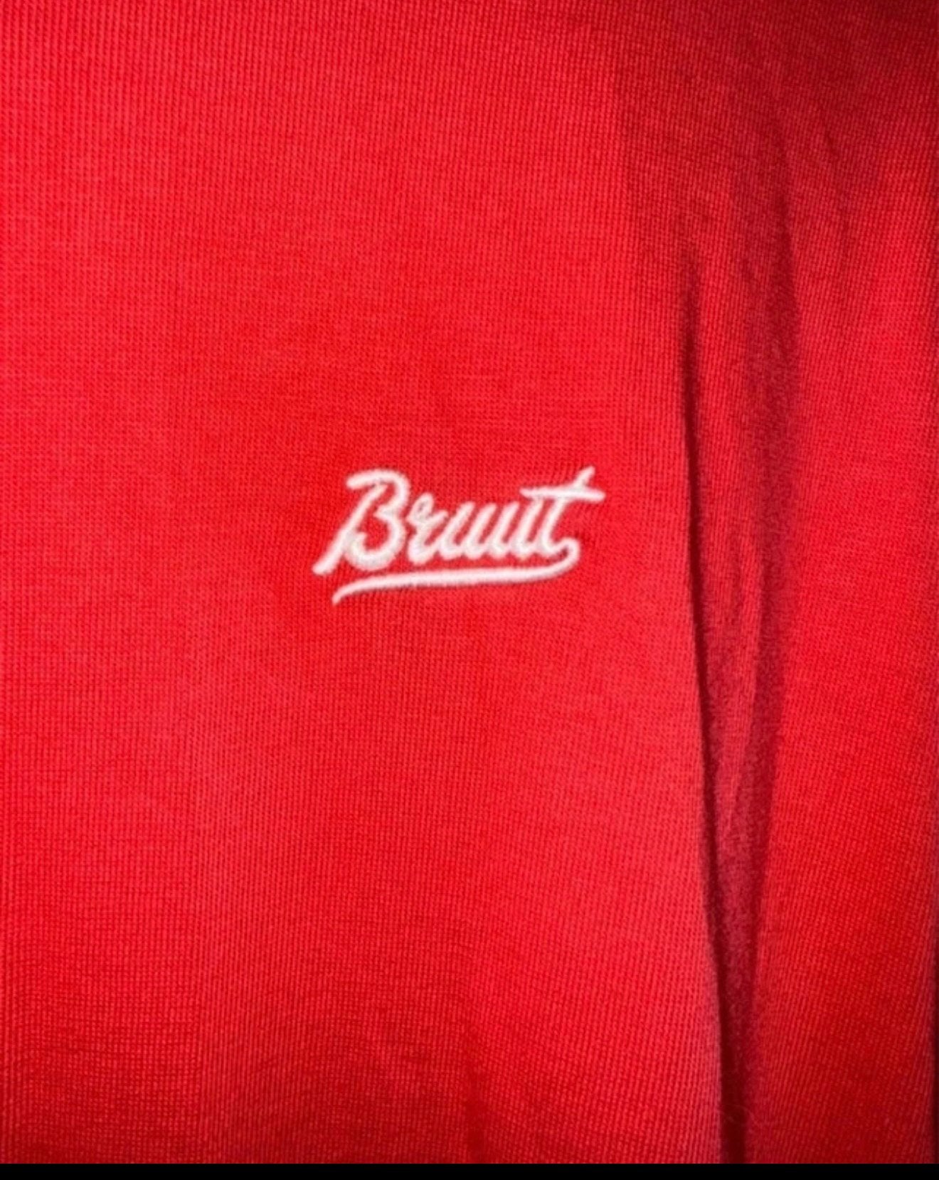 Bruut T-shirt - Maat L rood, Ophalen of Verzenden, Zo goed als nieuw, Maat 52/54 (L), Rood
