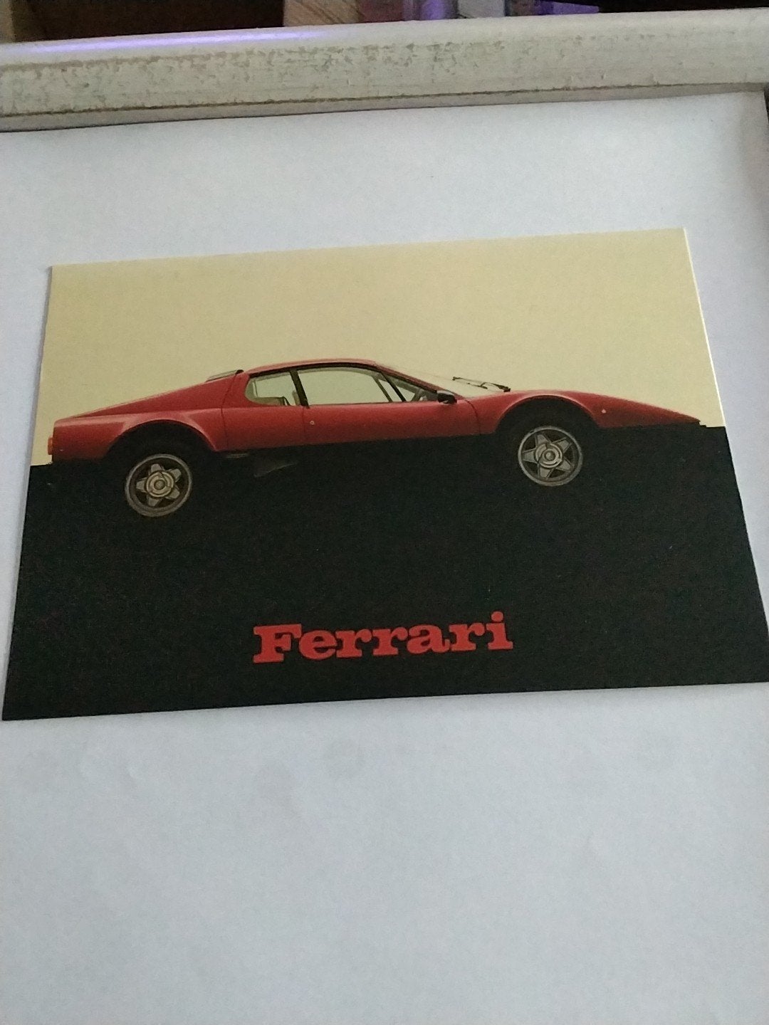 AUTO - Vintage Ferrari Ansichtkaart - Sportwagen Klassieker, Ophalen of Verzenden, 1980 tot heden