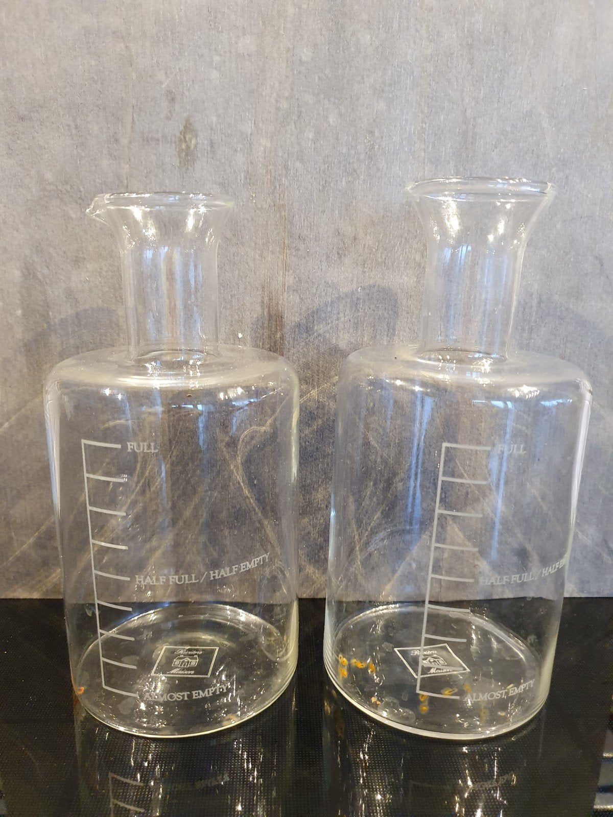 Riviera Maison 2 karaffen/apotheker flessen, Ophalen of Verzenden, Gebruikt, Overige typen