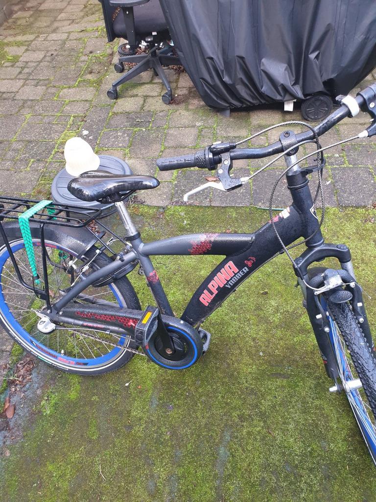 Kinderfiets 24", Ophalen, Zo goed als nieuw, 20 inch of meer