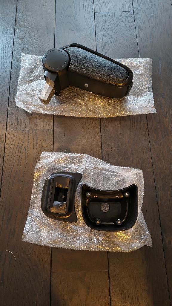 Armleuning Hyundai i10, 2013-2019, Auto-onderdelen, Interieur en Bekleding, Ophalen, Nieuw, Hyundai