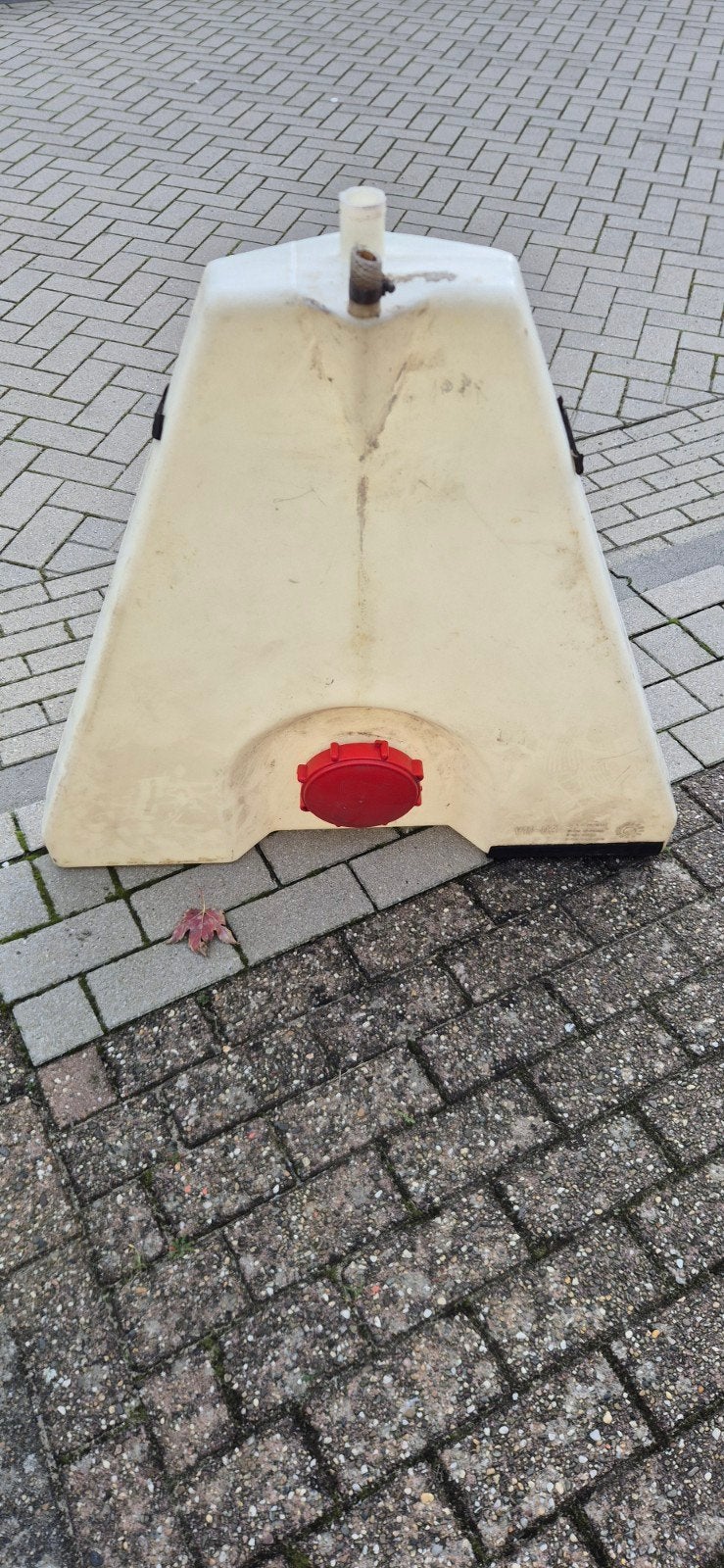 hele grote watertank in puntvorm voor een kruiser jacht boot, Ophalen, Gebruikt