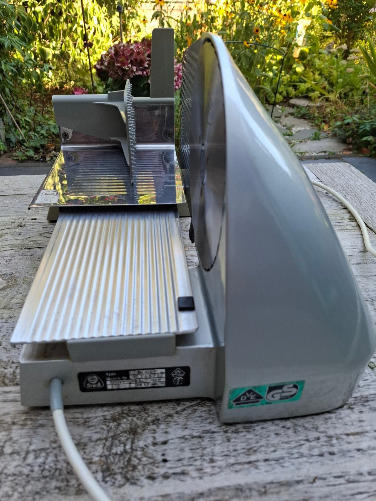 Graef keukensnijmachine  EH 170T, Huis en Inrichting, Keuken | Keukenbenodigdheden, Ophalen