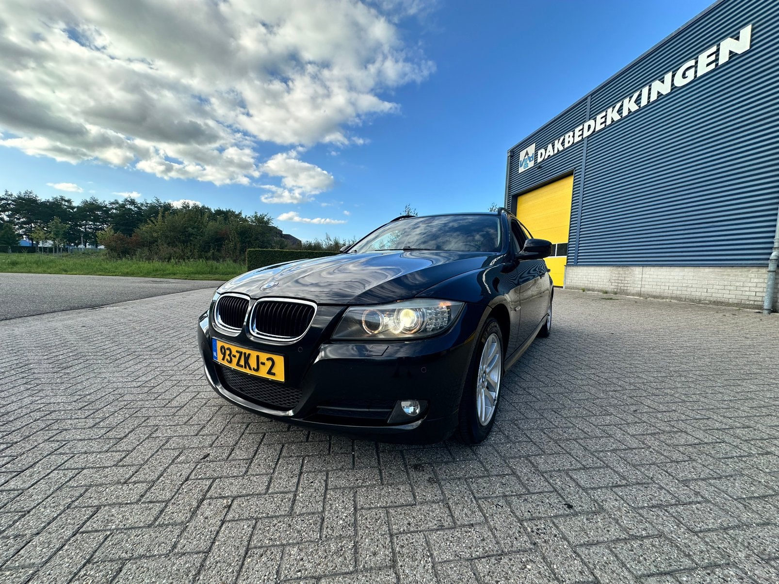BMW 320d Touring AUT 2009 Zwart, Auto's, Automaat, 745 kg, Achterwielaandrijving, 1995 cc