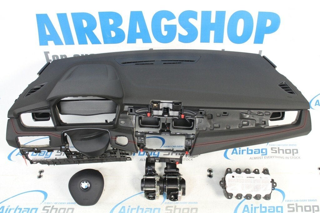 Airbag set - Dashboard zwart rode stiksel BMW 2 F45 F46, Auto-onderdelen, Gebruikt, Ophalen of Verzenden