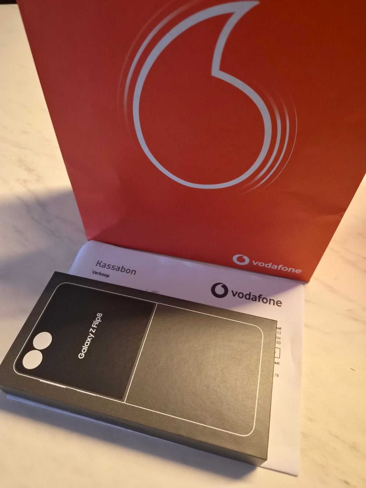 Samsung Galaxy Z Flip 8 256GB Graphite – NIEUW – Met Factuur, Zwart, Touchscreen, Nieuw, Ophalen of Verzenden