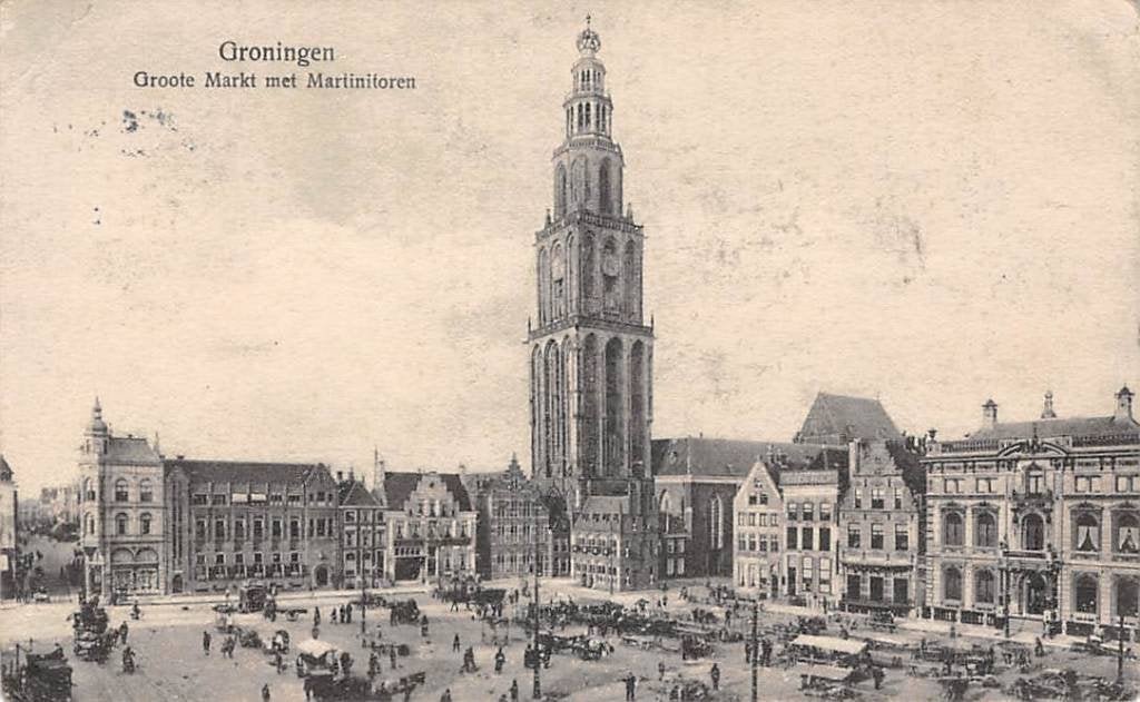 Groningen Groote Markt dag met kramen Martinitoren 1926, Ophalen of Verzenden, 1920 tot 1940, Gelopen, Groningen