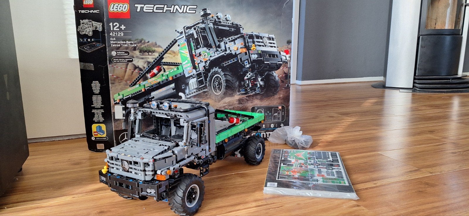 technic set 42129 Mercedes benz zetros trial, Kinderen en Baby's, Speelgoed | Duplo en Lego, Lego, Ophalen of Verzenden, Zo goed als nieuw