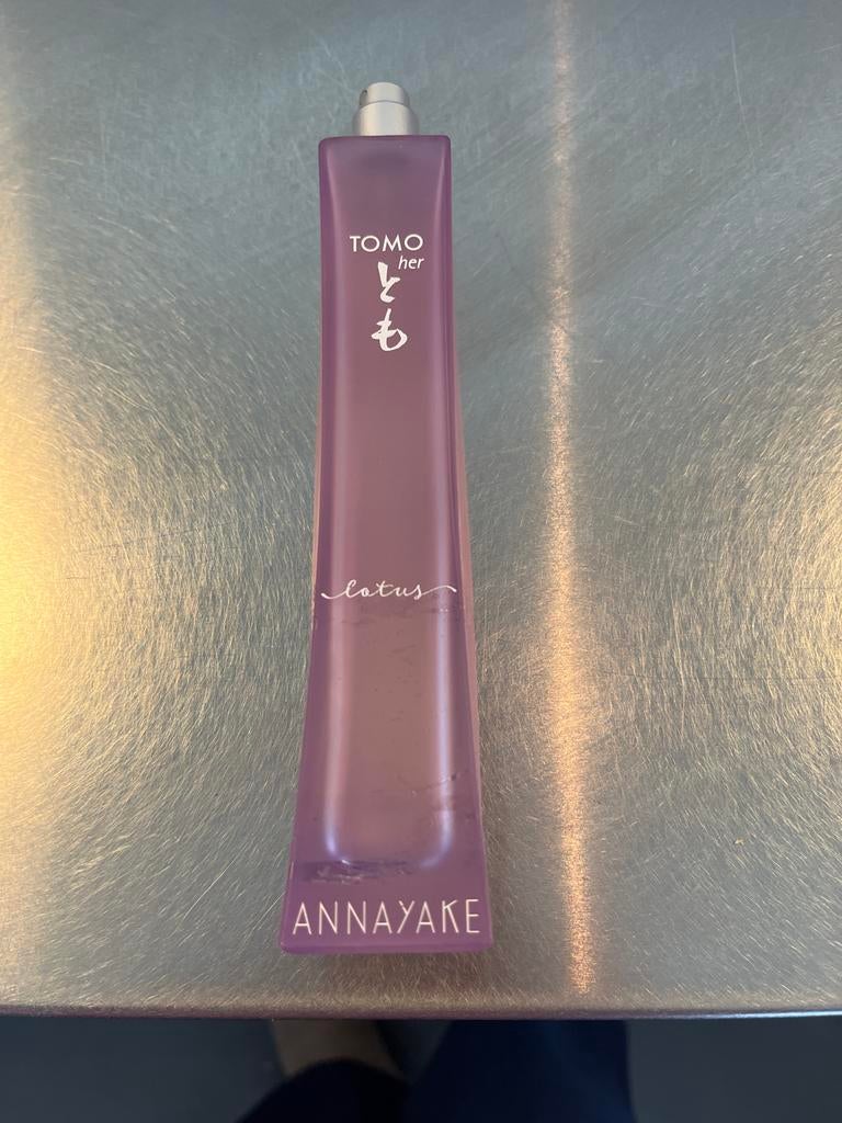Annayake Tomo her - Lotus Eau de Toilette, Sieraden, Tassen en Uiterlijk, Uiterlijk | Parfum, Verzenden, Gebruikt