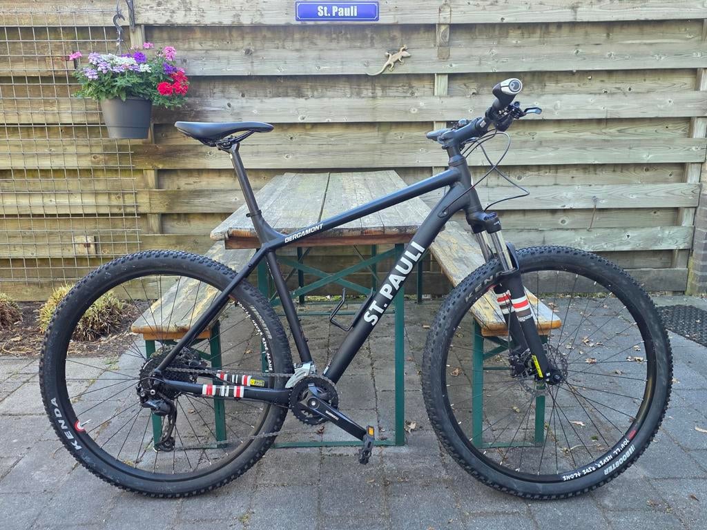 Bergamont St.Pauli mountainbike, Fietsen en Brommers, 57 cm of meer, Fully, Zo goed als nieuw, Ophalen