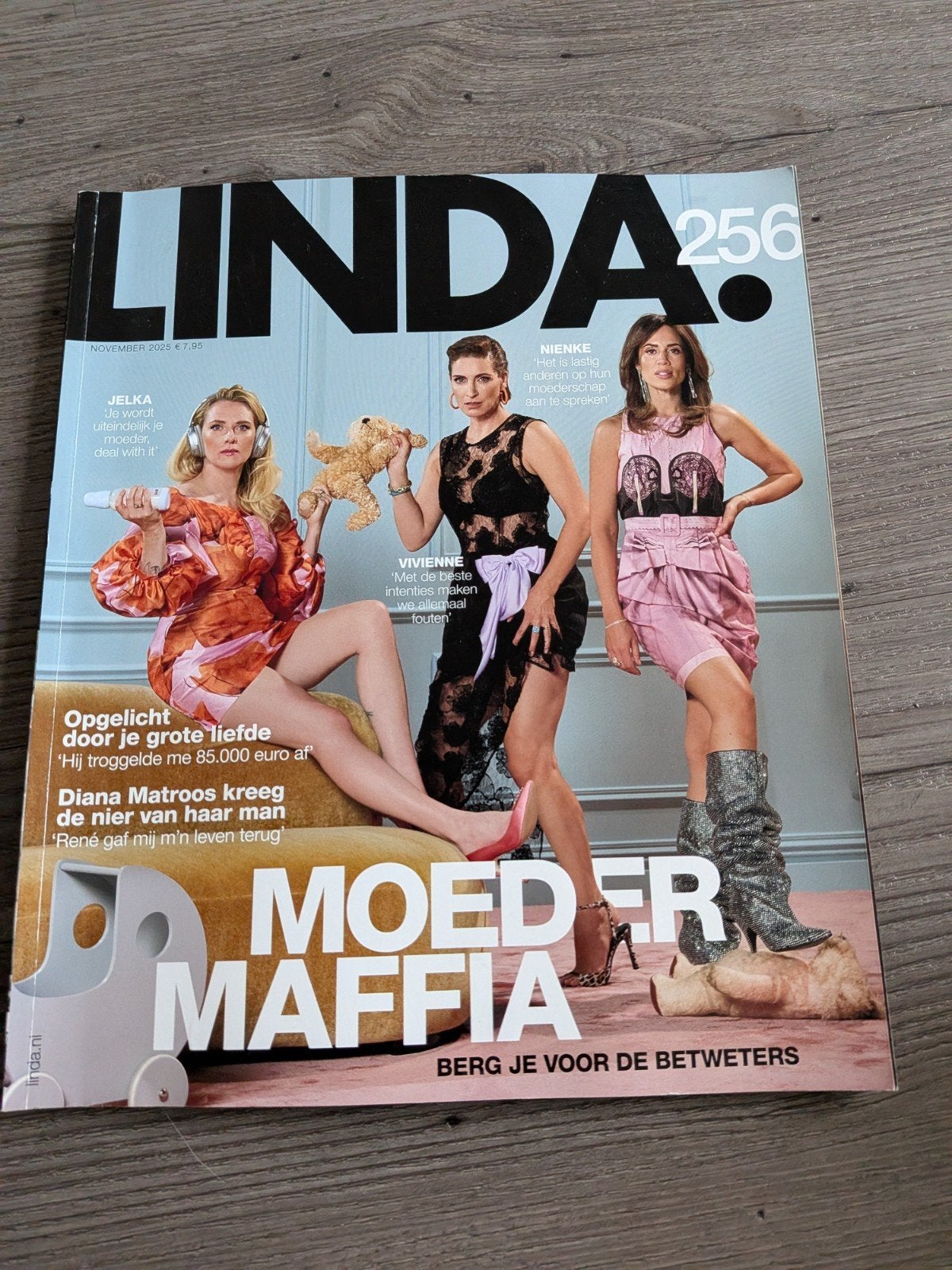 LINDA. Magazine 256 - Moeder Maffia, Boeken, Ophalen of Verzenden, Zo goed als nieuw, Damesbladen