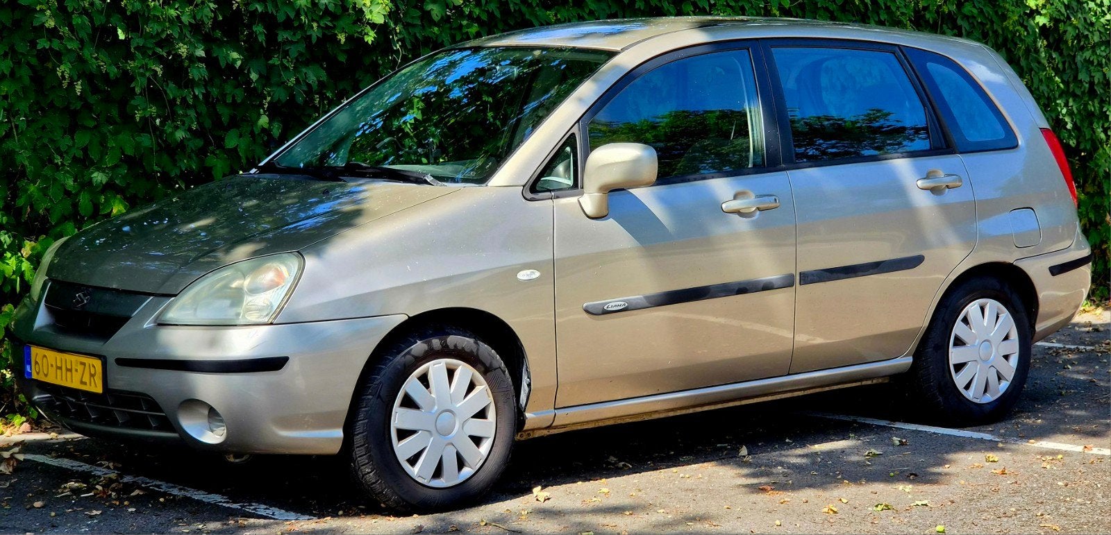 Suzuki Liana 1.6 2001 Airco/APK feb 2027, Auto's, Suzuki, Voorwielaandrijving, Stof, Beige, 4 cilinders