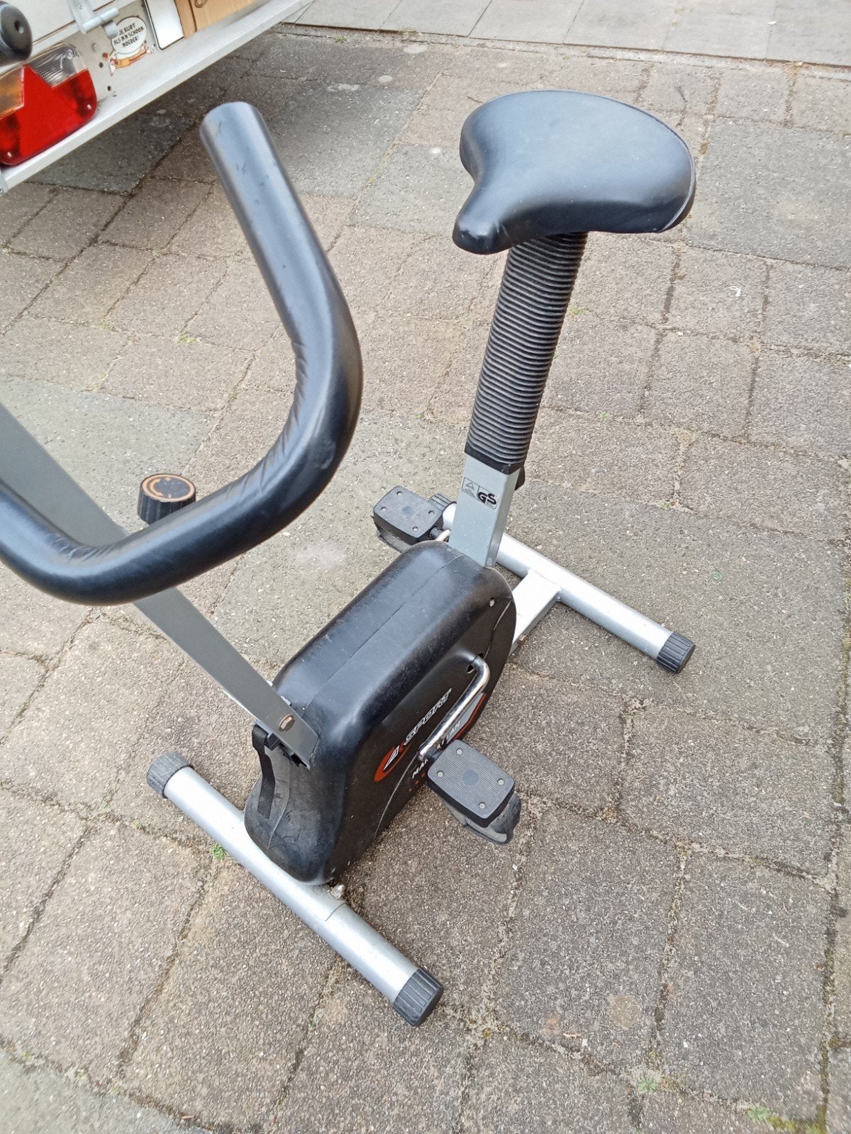 Hometrainer AK Sport Manhattan - Goede staat, Sport en Fitness, Gebruikt, Ophalen of Verzenden, Metaal, Benen