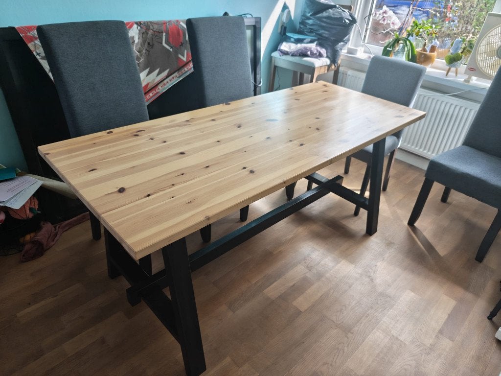 Sälskapp tafel, Huis en Inrichting, Tafels | Eettafels, Ophalen, 50 tot 100 cm, Zo goed als nieuw, 150 tot 200 cm
