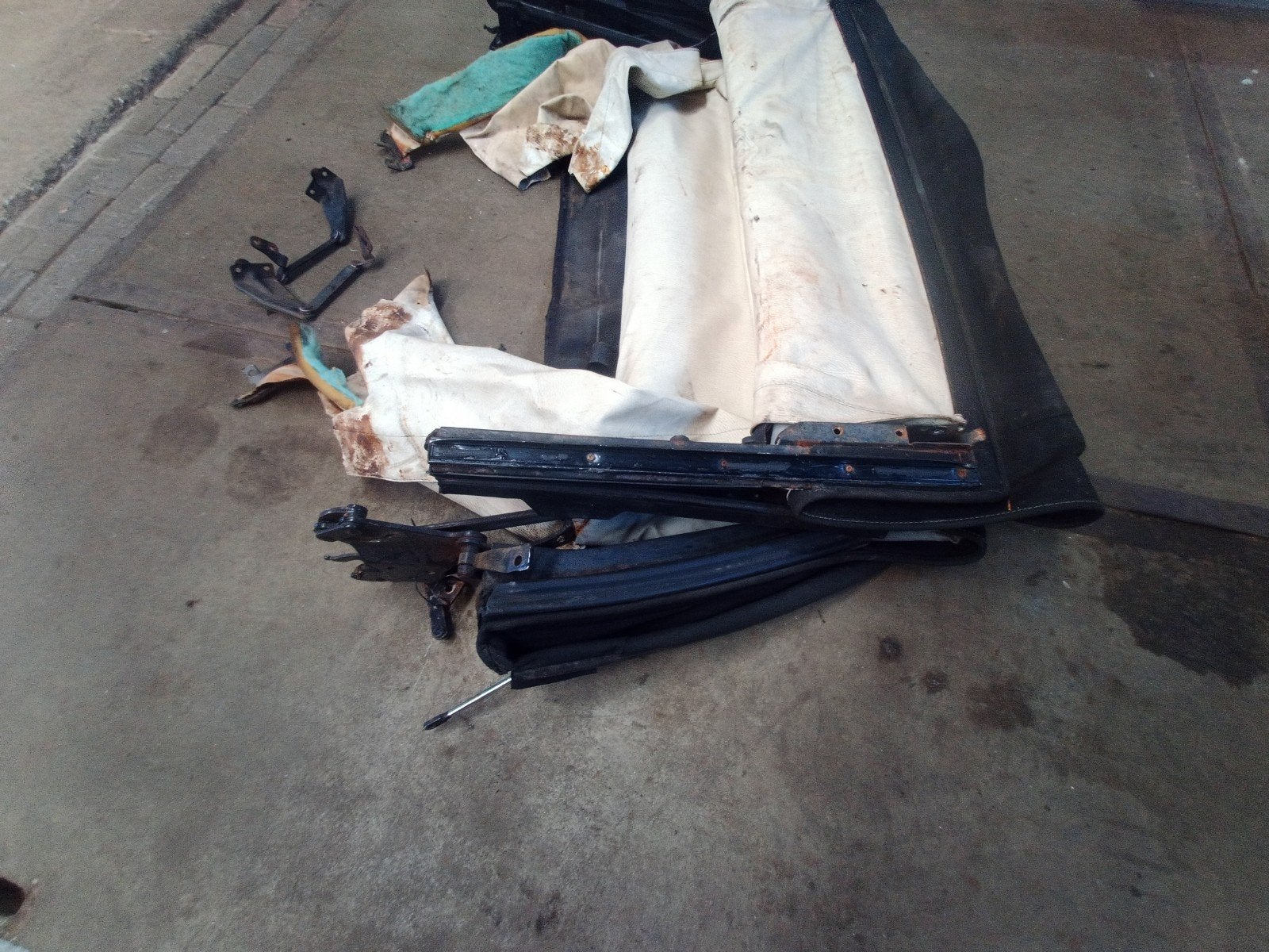 Dakframe golf1 cabriolet, Ophalen, Bumper