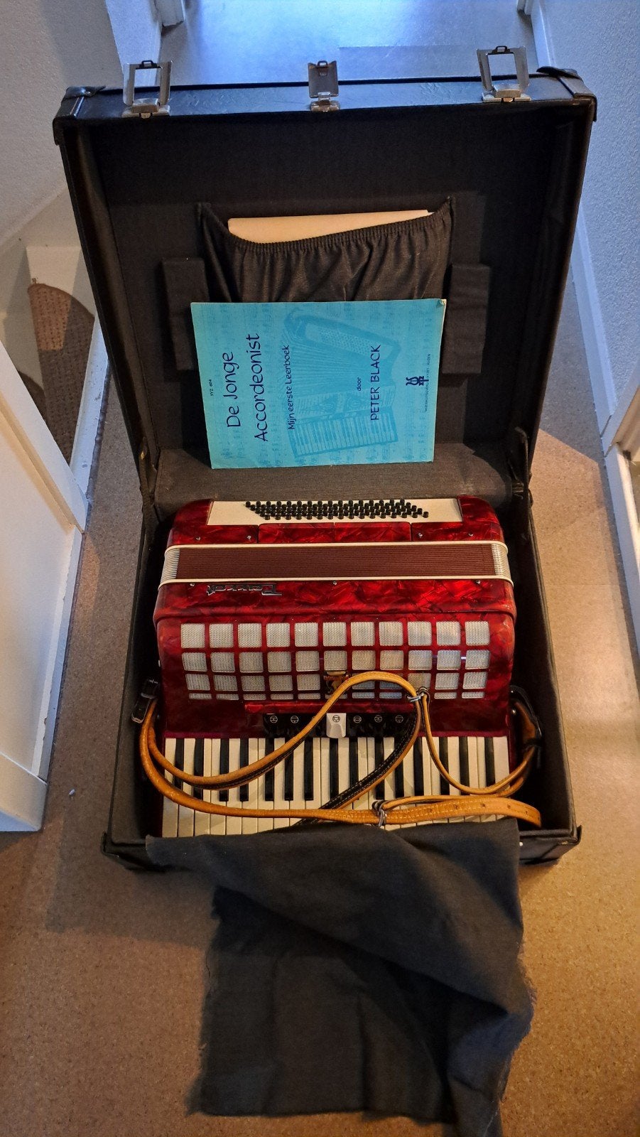 Parrot Accordeon met koffer en lesboekjes, Gebruikt, Overige formaten, Toetsaccordeon, Met koffer