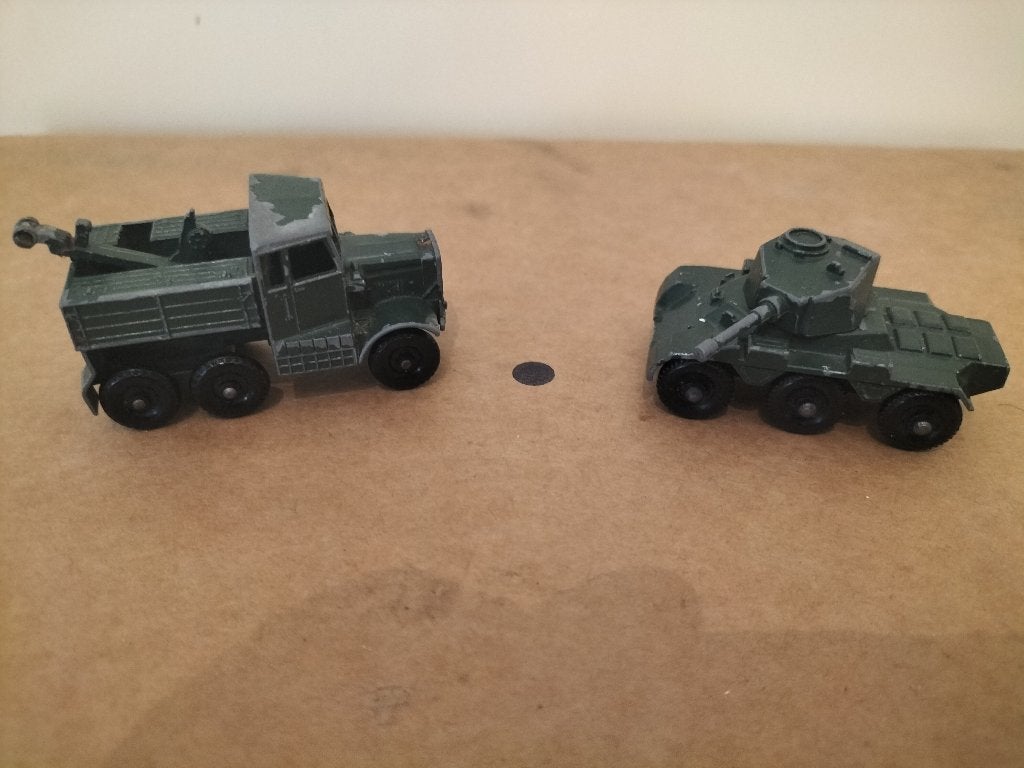2 miniatuur militaire voertuigen, Ophalen of Verzenden, Landmacht, Engeland, Overige typen