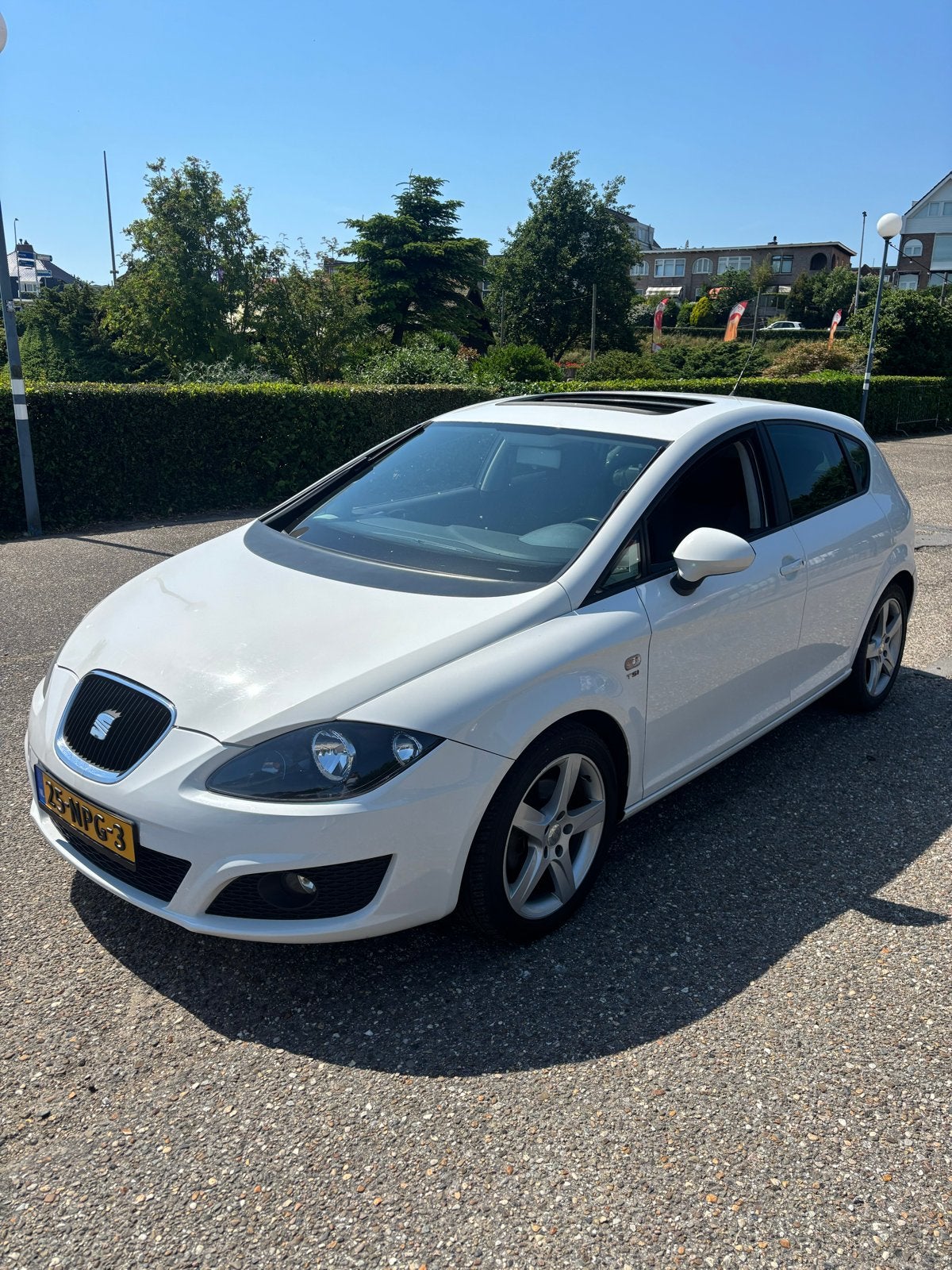Seat Leon 1.8 TSI 118KW DSG 144200 km NAP! Nieuwe APK!, 4 cilinders, Wit, Origineel Nederlands, Particulier