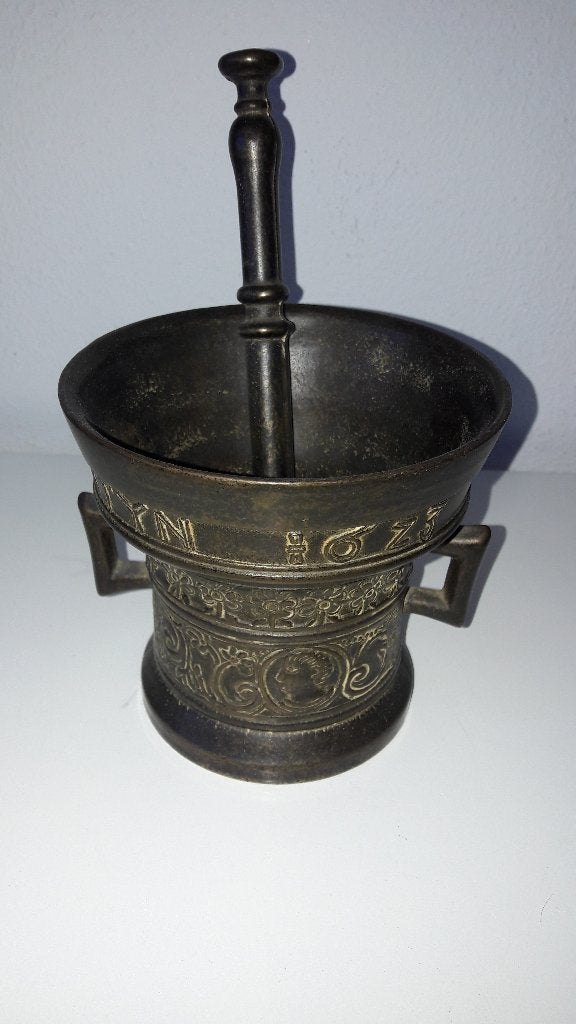 Zware Bronzen Vijzel met Stamper, Antiek en Kunst, Antiek | Koper en Brons, Ophalen of Verzenden, Brons