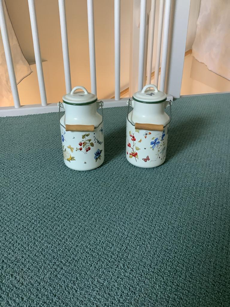 Set van 2 decoratieve melkbussen met bloemmotief, Ophalen of Verzenden