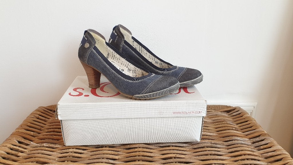 s.Oliver Pumps Leer Blauw maat 39, Kleding | Dames, Pumps, Blauw, Nieuw, Ophalen of Verzenden