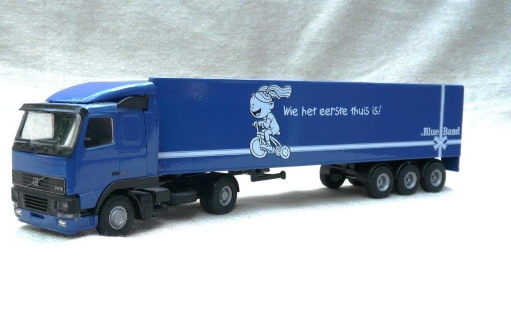 Lion Volvo fh + oplegger blue band / veilig verkeer., Ophalen of Verzenden, Nieuw, Bus of Vrachtwagen, Lion Toys