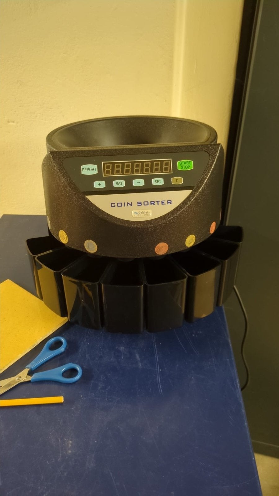 Elektronische muntenteller en sorteerder, Postzegels en Munten, Ophalen