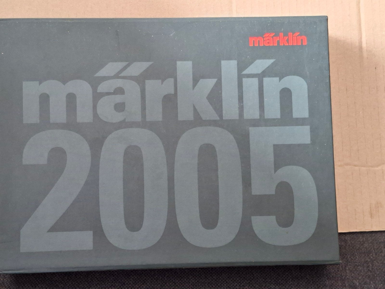 Märklín Jaarboeken 2005 - Complete Set (3 Boeken) in cassett, Wisselstroom, Zo goed als nieuw, Märklin, Boek, Tijdschrift of Catalogus