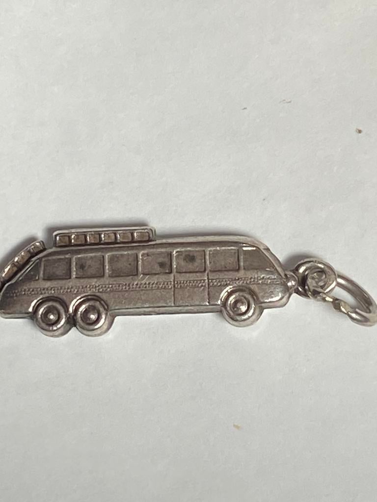 Zilveren bedel tram trein voor bedelarmband ketting, Sieraden, Tassen en Uiterlijk, Bedels, Overige merken, Ophalen of Verzenden