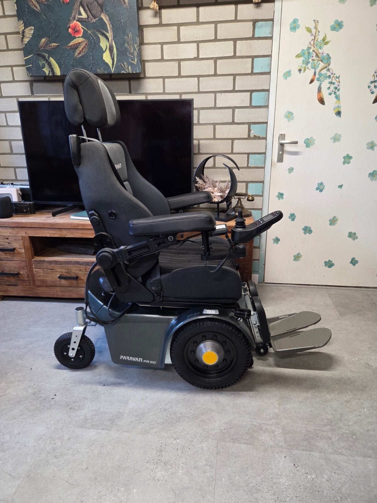 unieke Paravan PR50 Evolution elektrische rolstoel, Ophalen, Elektrische rolstoel
