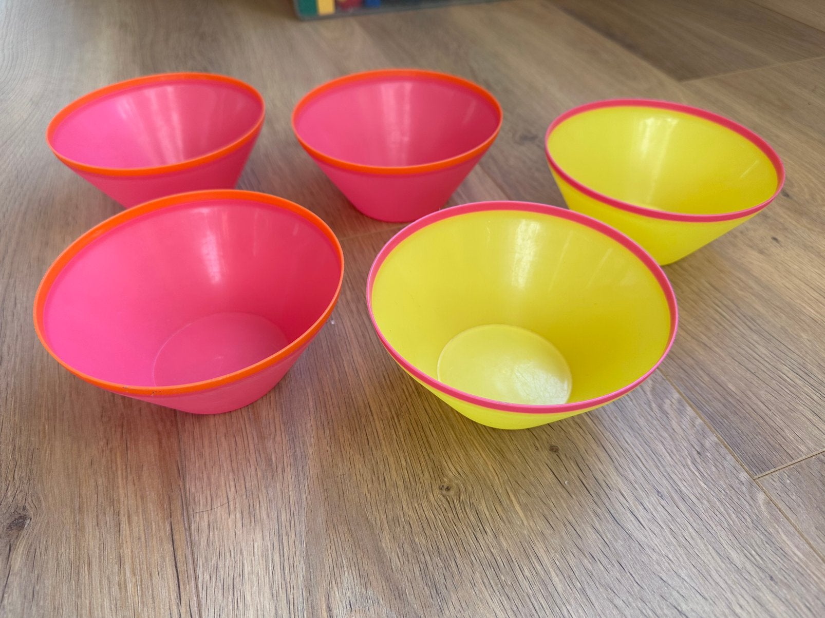 5 palstic bakjes, Huis en Inrichting, Ophalen, Overige materialen, Gebruikt, Schaal of Schalen