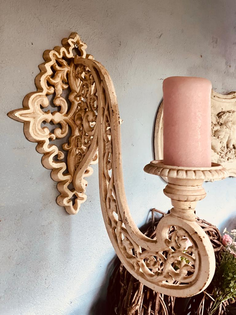 Decoratieve Wandkandelaar van Gietijzer, Ophalen of Verzenden, Gebruikt