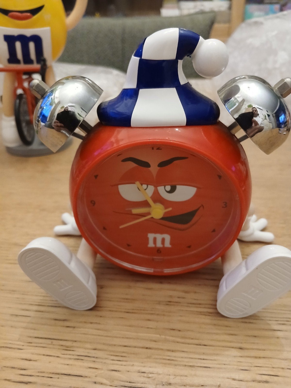 M&M's Wekker Rood - Leuke en Functionele Klok, Ophalen of Verzenden