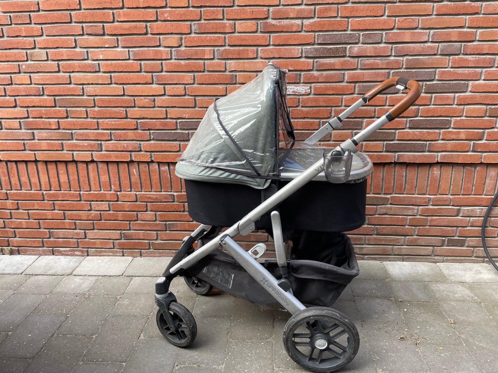 UPPAbaby Vista V1 Kinderwagen met Reiswieg  en Zitje, Gebruikt, Combiwagen, Met reiswieg, Ophalen