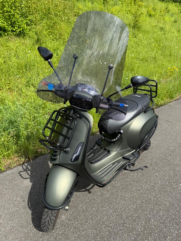 Vespa Sprint Opaco Volante E5 45km, Fietsen en Brommers, Scooters | Vespa, Ophalen, Zo goed als nieuw, Benzine, Vespa S
