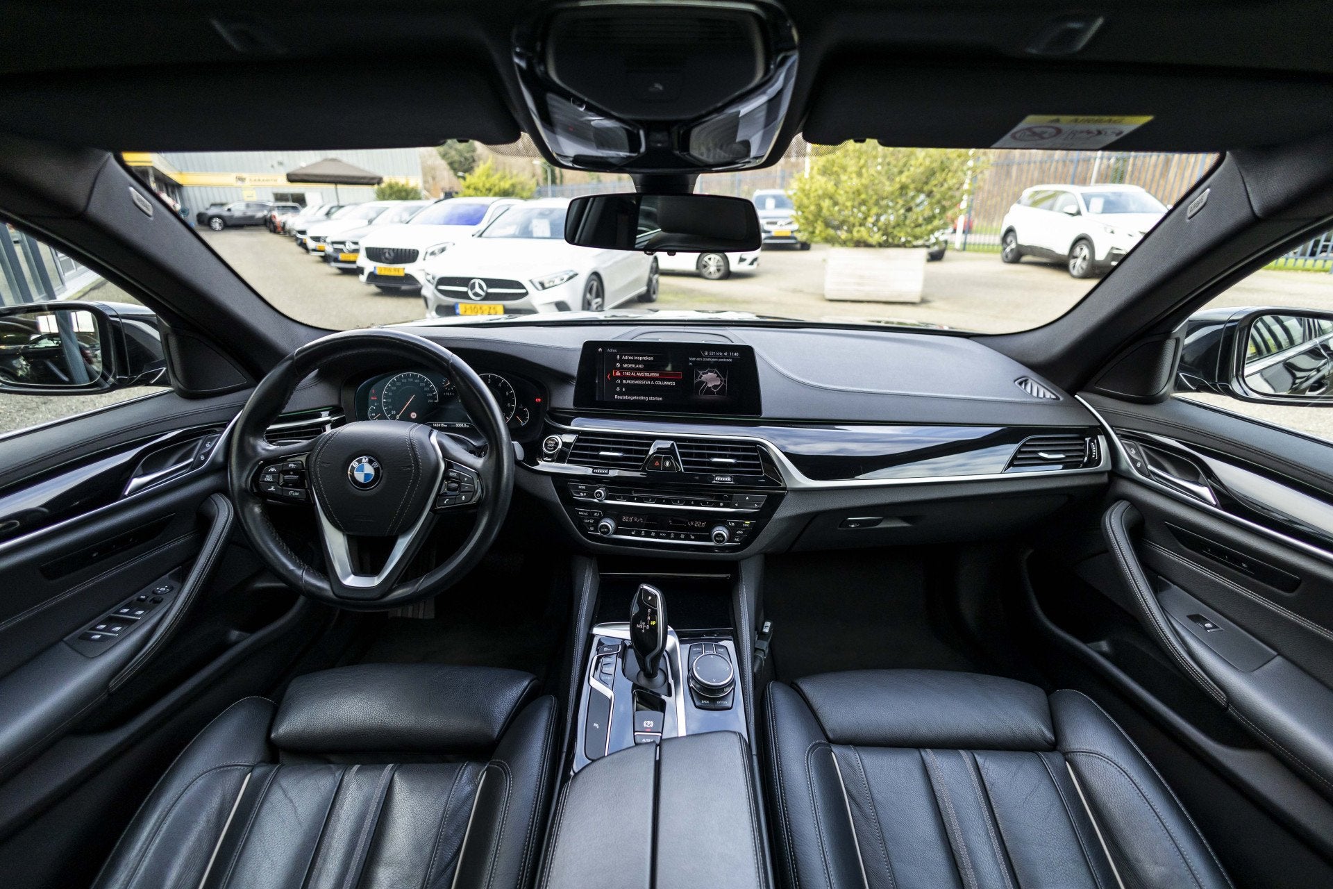 Foto 16 van BMW 5 Serie Touring 520i High Executive
