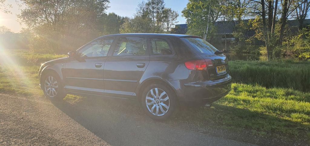 Audi A3 1.6 Sportback 85KW 2006 Grijs, Ophalen of Verzenden