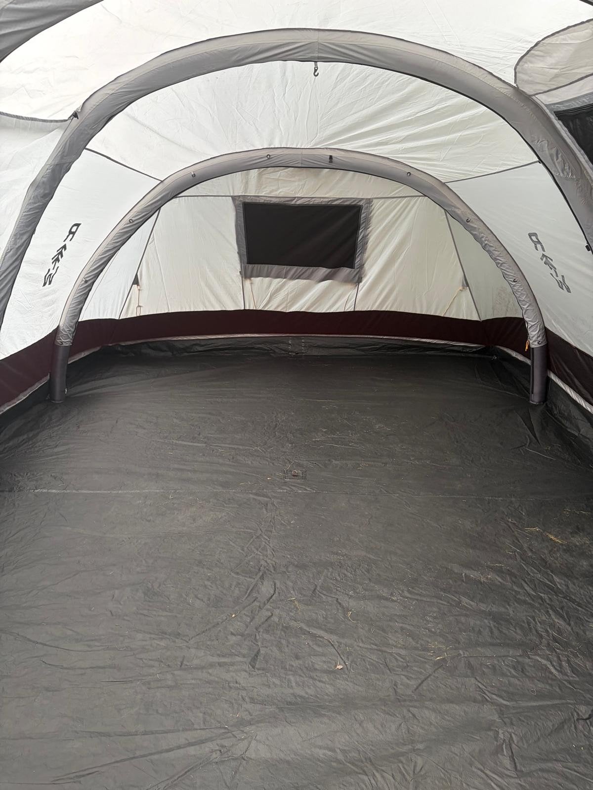 Redwood Poplar 400 Air Familietent | Slechts 2 seizoenen geb, Ophalen, Zo goed als nieuw