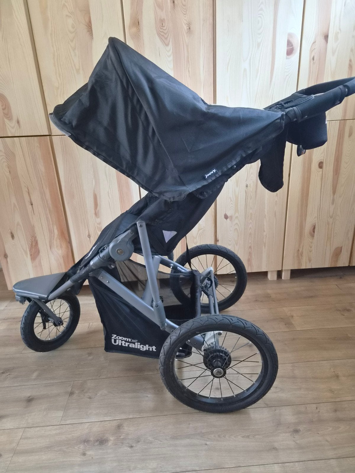 Joovy Zoom 360 Ultralight Jogger hardloopbudggy, Ophalen, Zo goed als nieuw, Overige merken, Luchtbanden