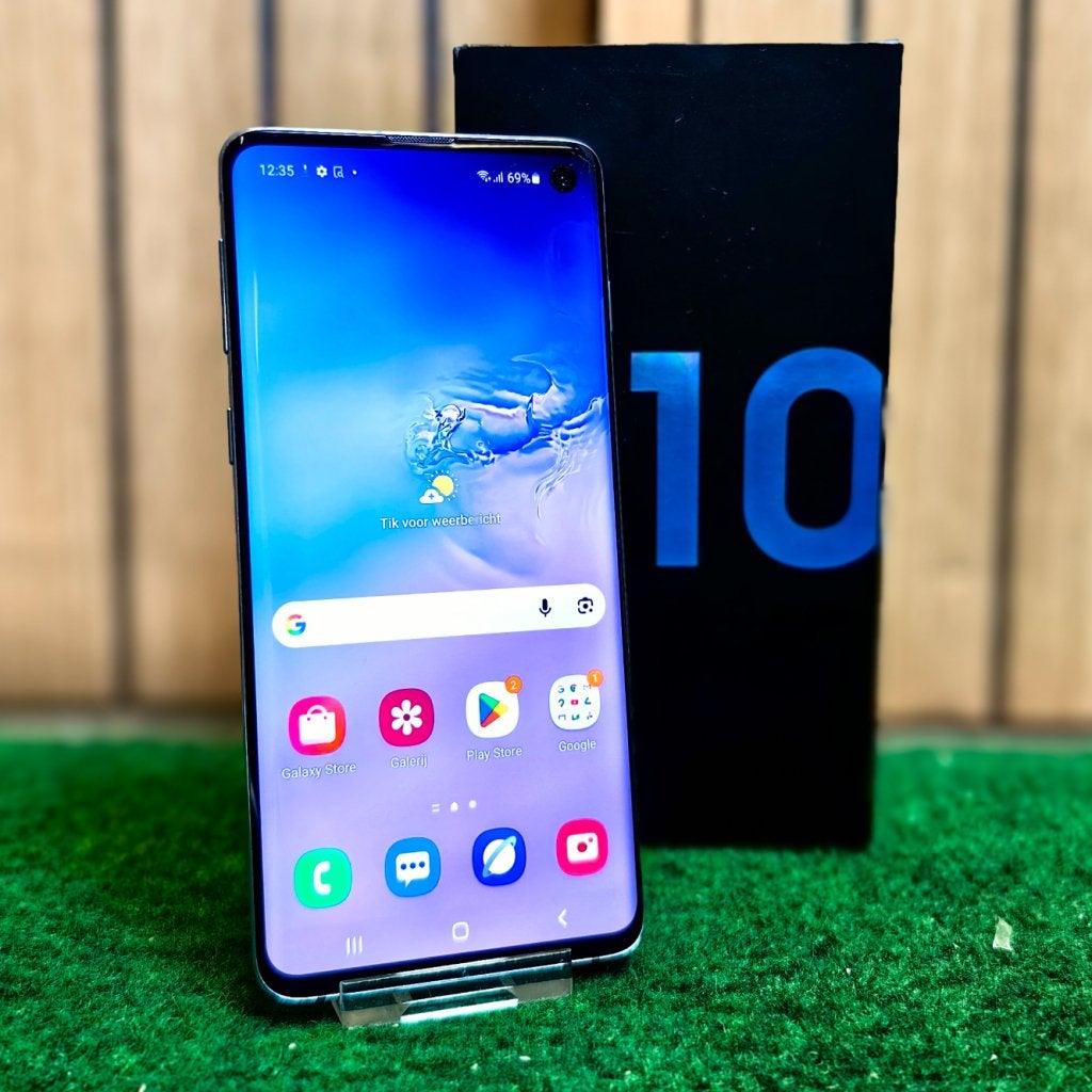 Samsung Galaxy S10 128GB Android 10 - In Nette Staat, Samsung, Zo goed als nieuw, Support@Samsung.com, 129, Samsung-ro, Yeongtong-gu
Suwon-si, Gyeonggi-do 16677
South Korea