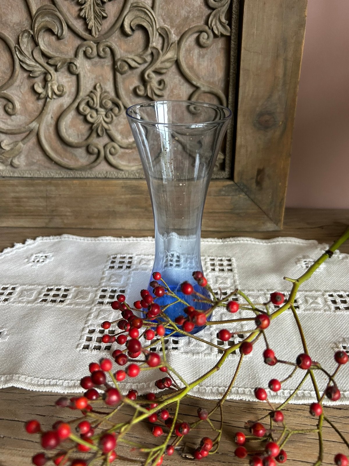 Vaasje van blauw glas, Huis en Inrichting, Ophalen of Verzenden, Zo goed als nieuw, Blauw, Glas