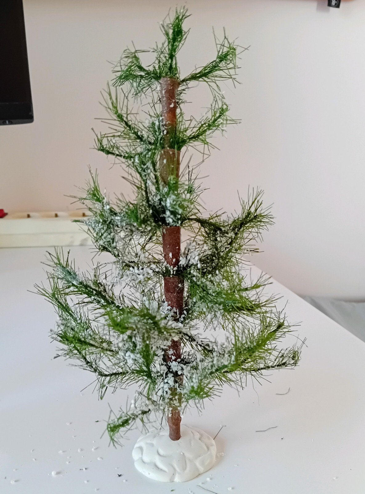 Lemax white pine large, retired, Lemax figuur Kerstdorp, Diversen, Ophalen of Verzenden