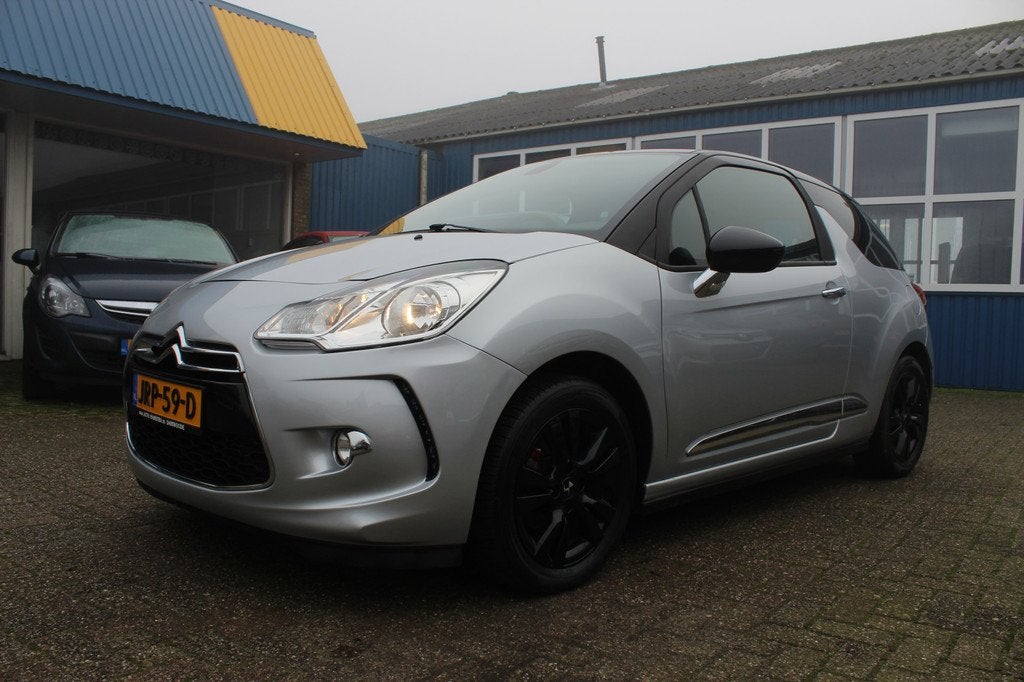 Citroën DS3 1.6-16V "So Chic" Clima - Cruise ! 120 Pk, Auto's, Citroën, Voorwielaandrijving, Stof, Gebruikt, Zwart