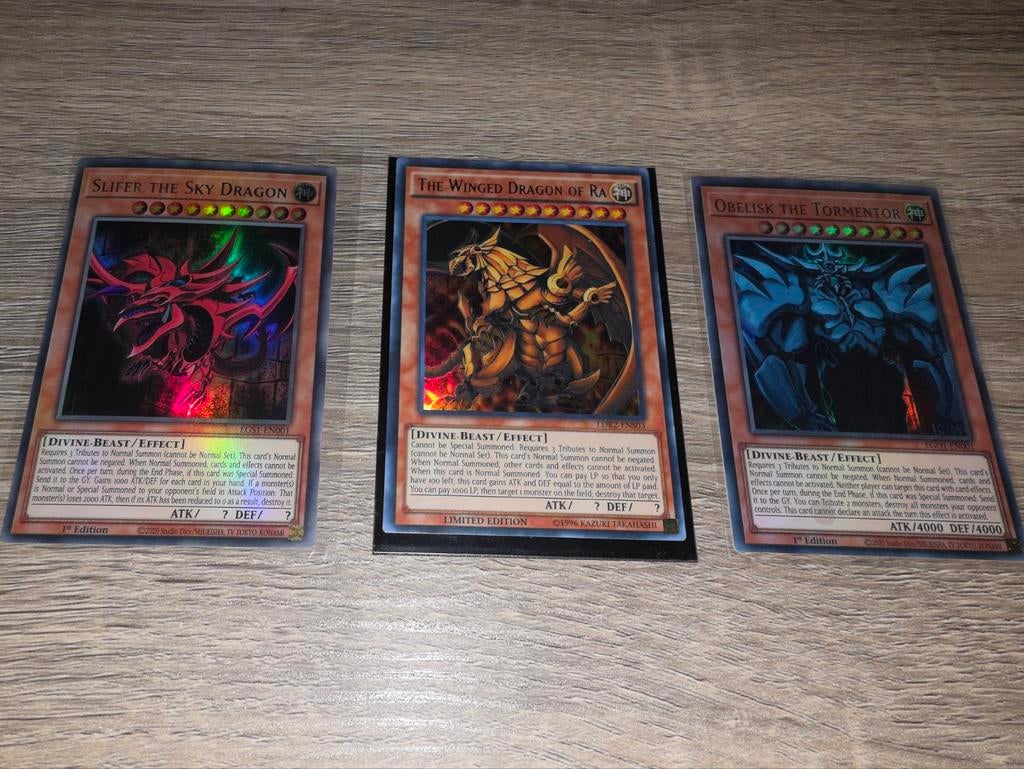 Yu-Gi-Oh! God Set N/M conditie, Ophalen of Verzenden, Zo goed als nieuw, Meerdere kaarten