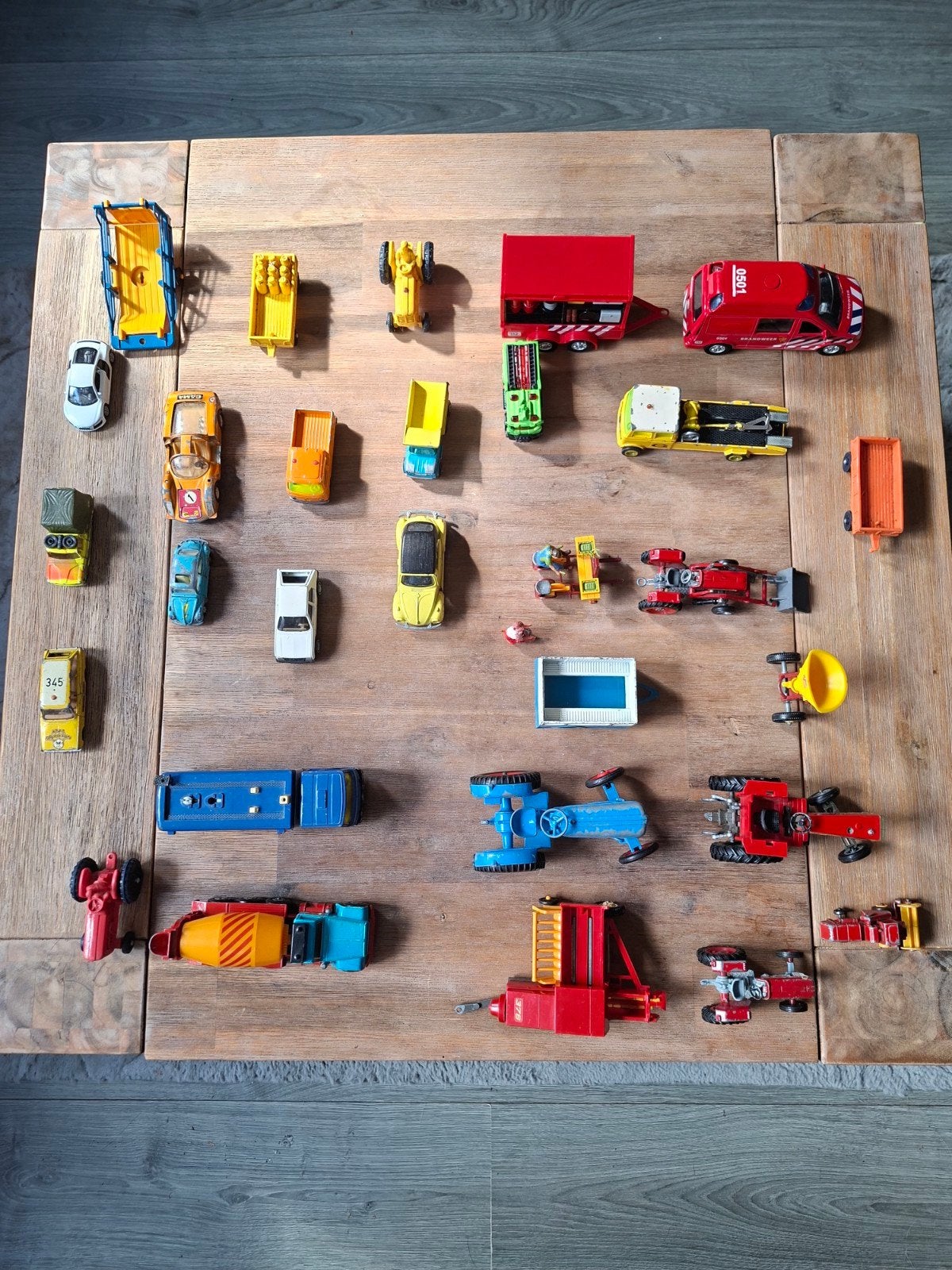 Partij Vintage Siku, Britains & Majorette – 29 Voertuigen, Ophalen of Verzenden, Gebruikt